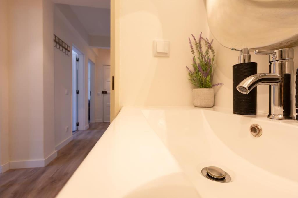 Beachome4U4 / Carcavelos Beach Parede Eksteriør billede