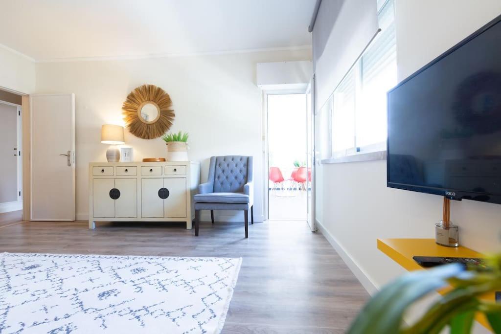 Beachome4U4 / Carcavelos Beach Parede Eksteriør billede